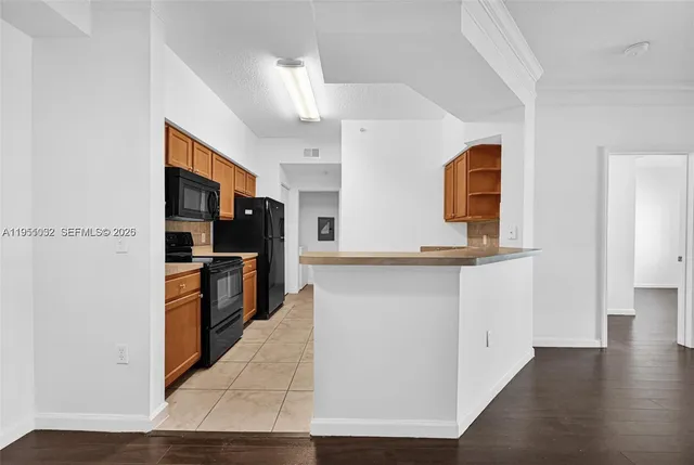 $2,500 | 2101 Myrtlewood Circle East, Unit 2101, Palm Beach Gardens, FL 33418