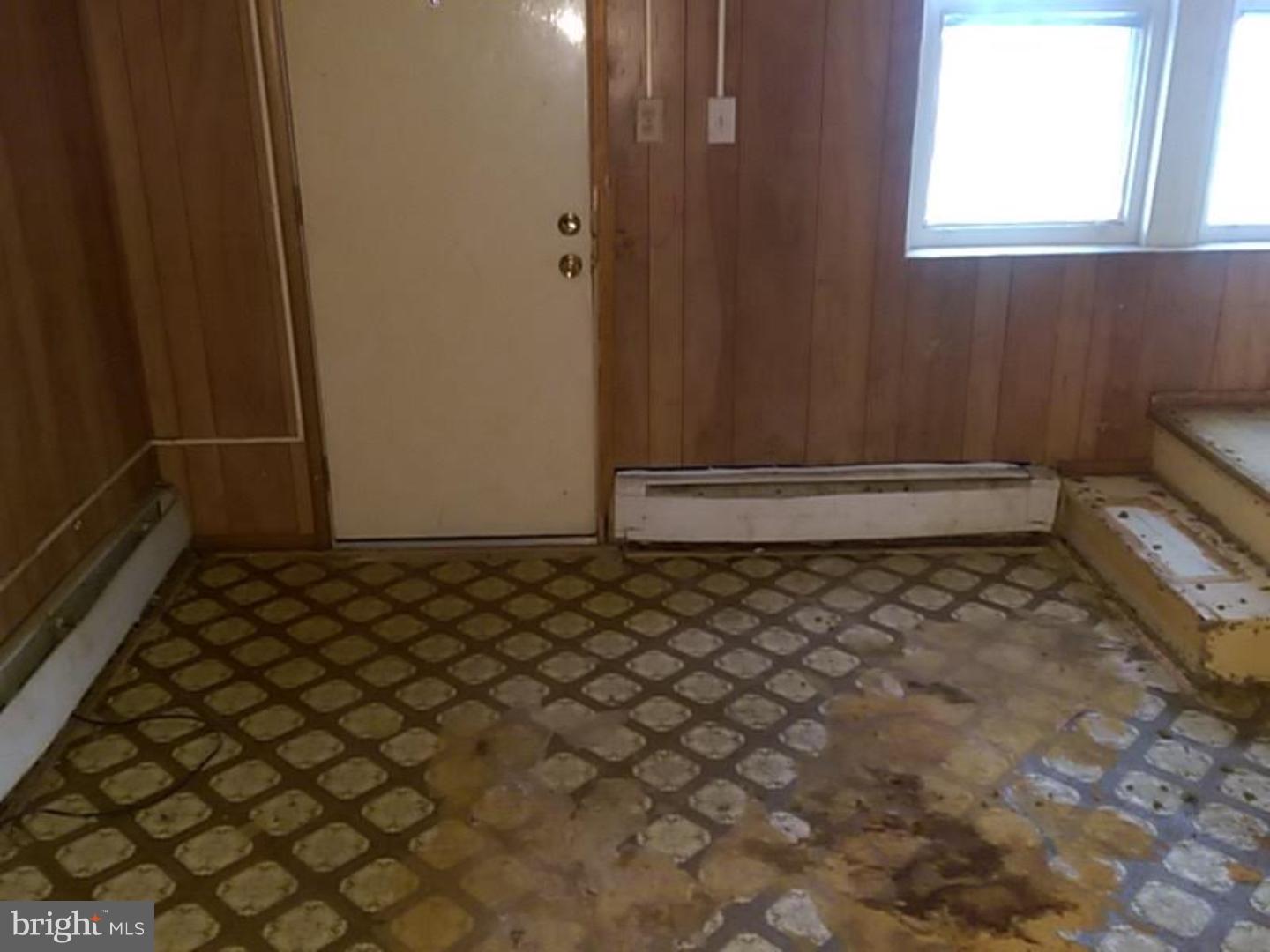 2827 North Constitution Road Camden, NJ 08104 - Photo 3 of 9
