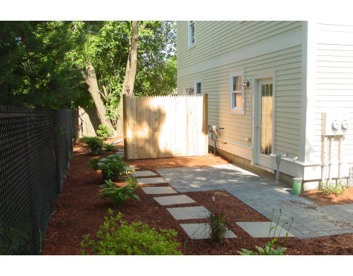 67 Bay State Road, Unit D Cambridge, MA 02138 - Photo 5 of 5 Gallery Image 5