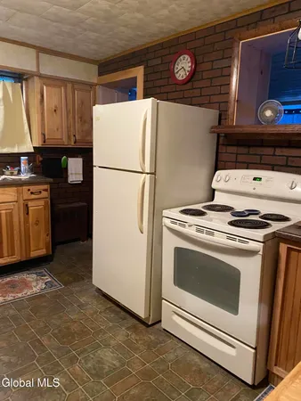 $130,000 | 109 Joyce Road, Moriah, NY 12956