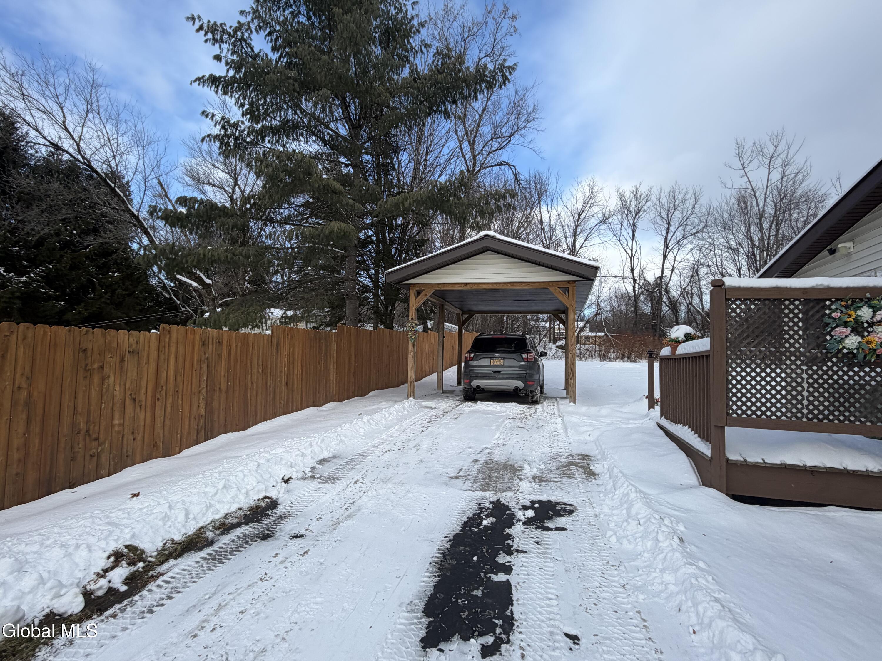 109 Joyce Road Moriah, NY 12956 - Photo 5 of 50 IMG_1639