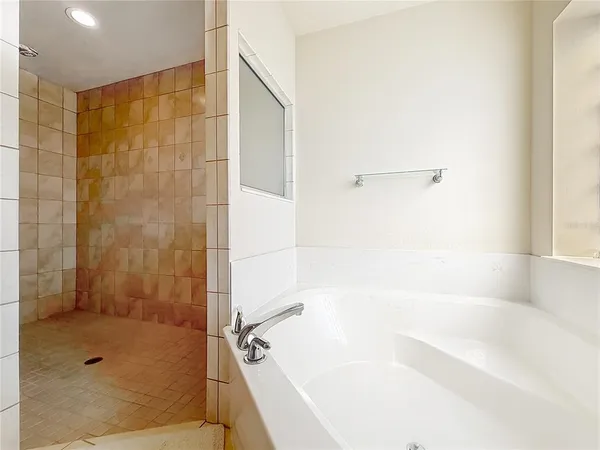 $1,099,999 | 780 Northeast 100th Street, Ocala, FL 34479