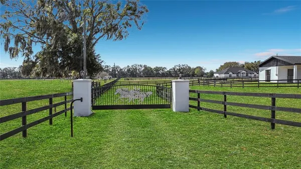 $1,099,999 | 780 Northeast 100th Street, Ocala, FL 34479