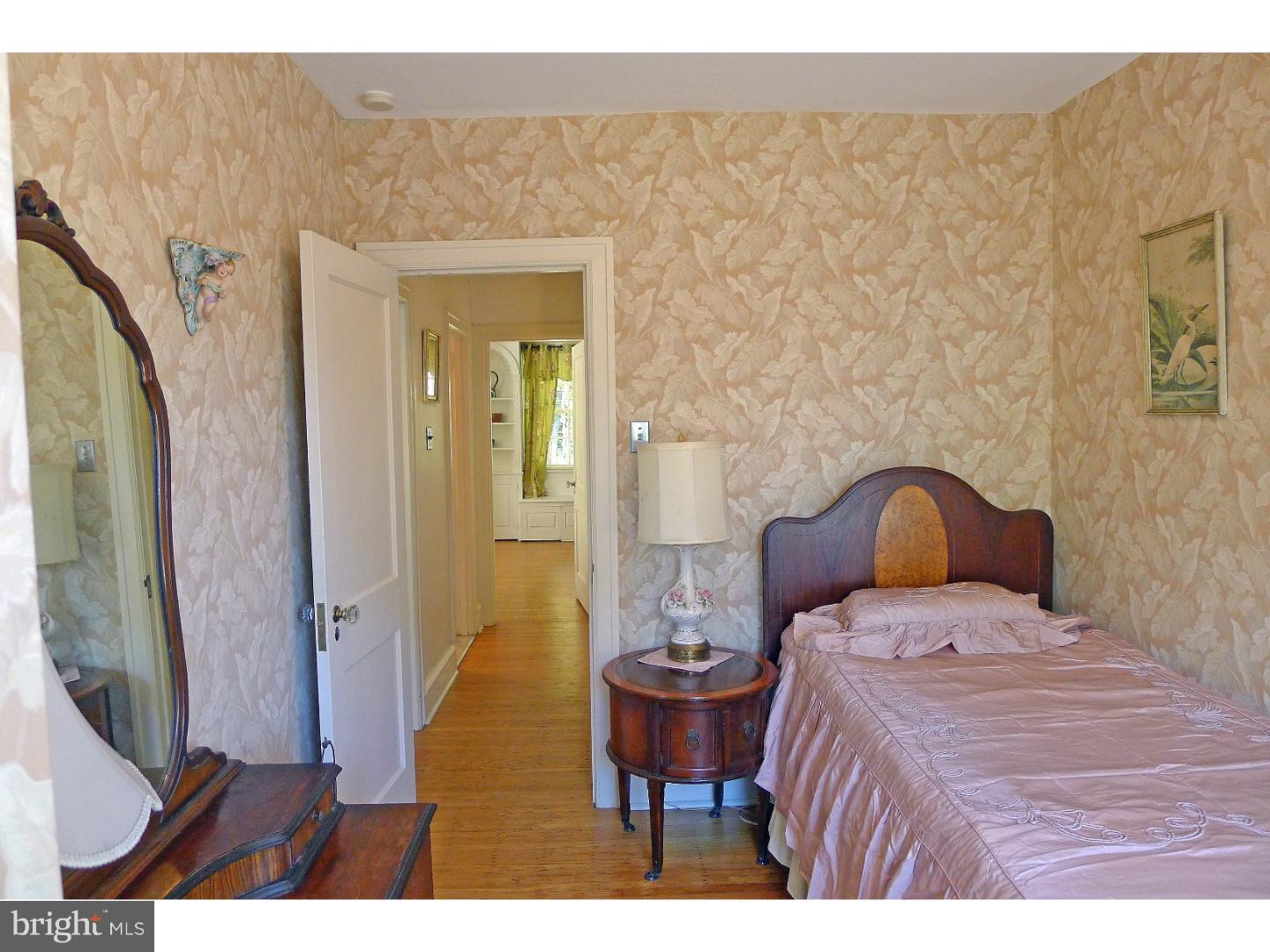 6626 Morris Park Road Philadelphia, PA 19151 - Photo 19 of 25 Gallery Image 19