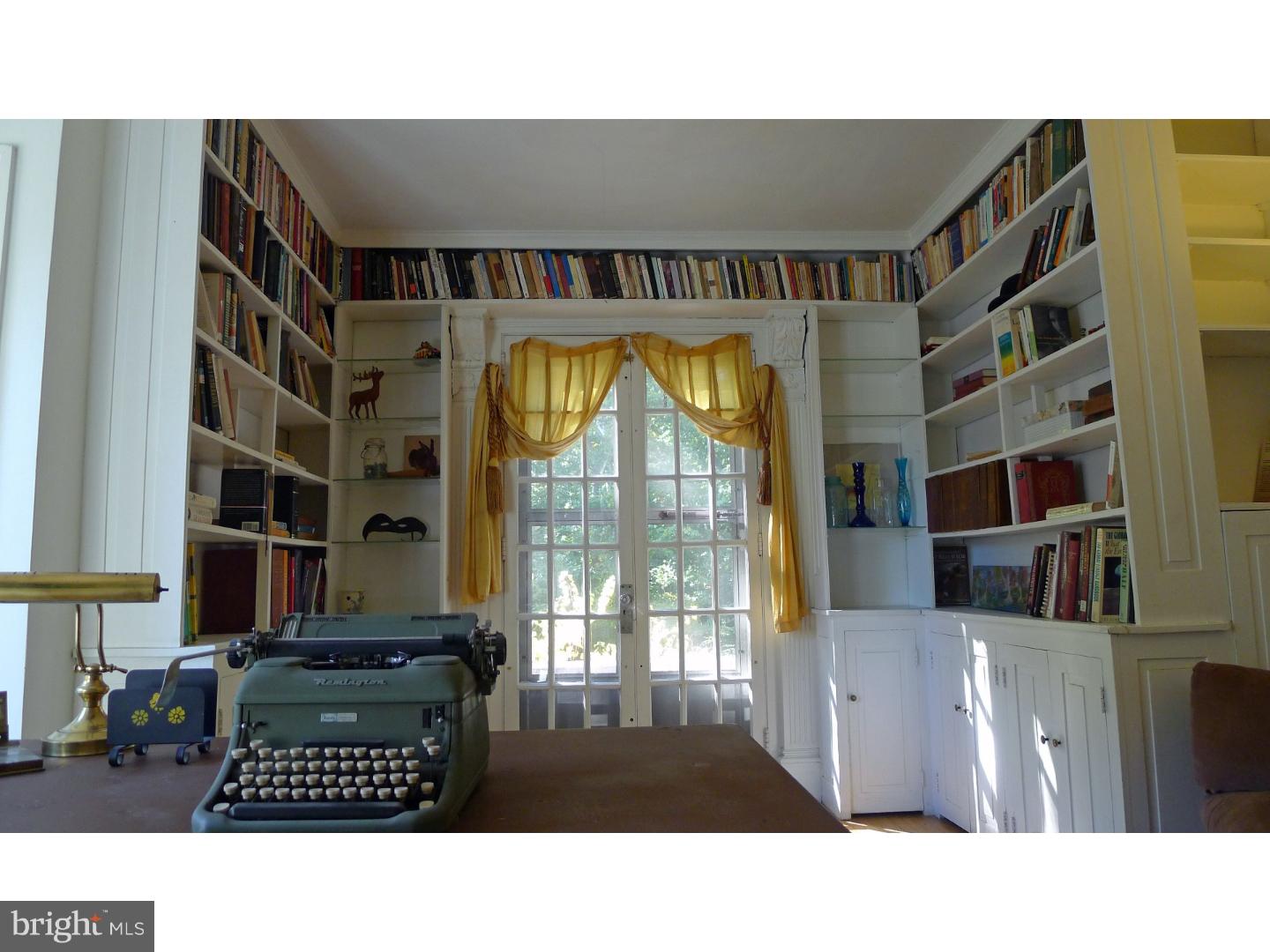 6626 Morris Park Road Philadelphia, PA 19151 - Photo 21 of 25 Gallery Image 21