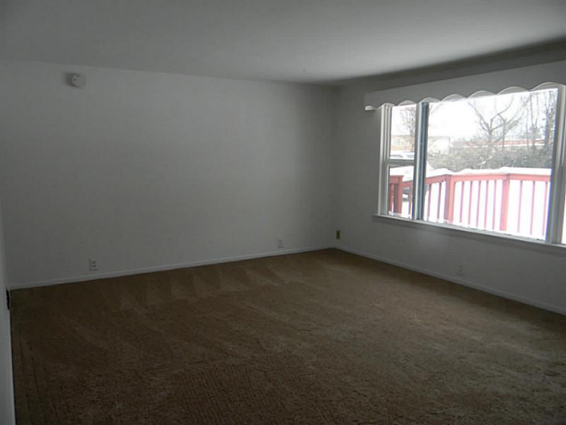 104 Mackey Road Danville, IN 46122 - Photo 7 of 20 Gallery Image 7
