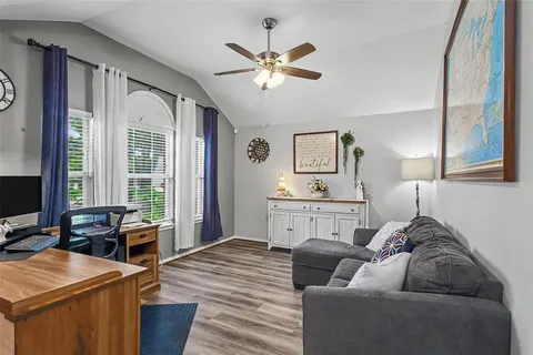 $379,900 | 11820 Gold Creek Drive East, Fort Worth, TX 76244