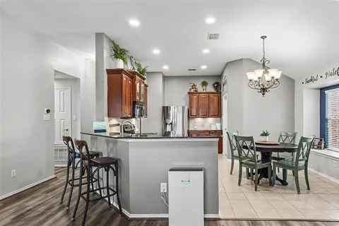 $379,900 | 11820 Gold Creek Drive East, Fort Worth, TX 76244