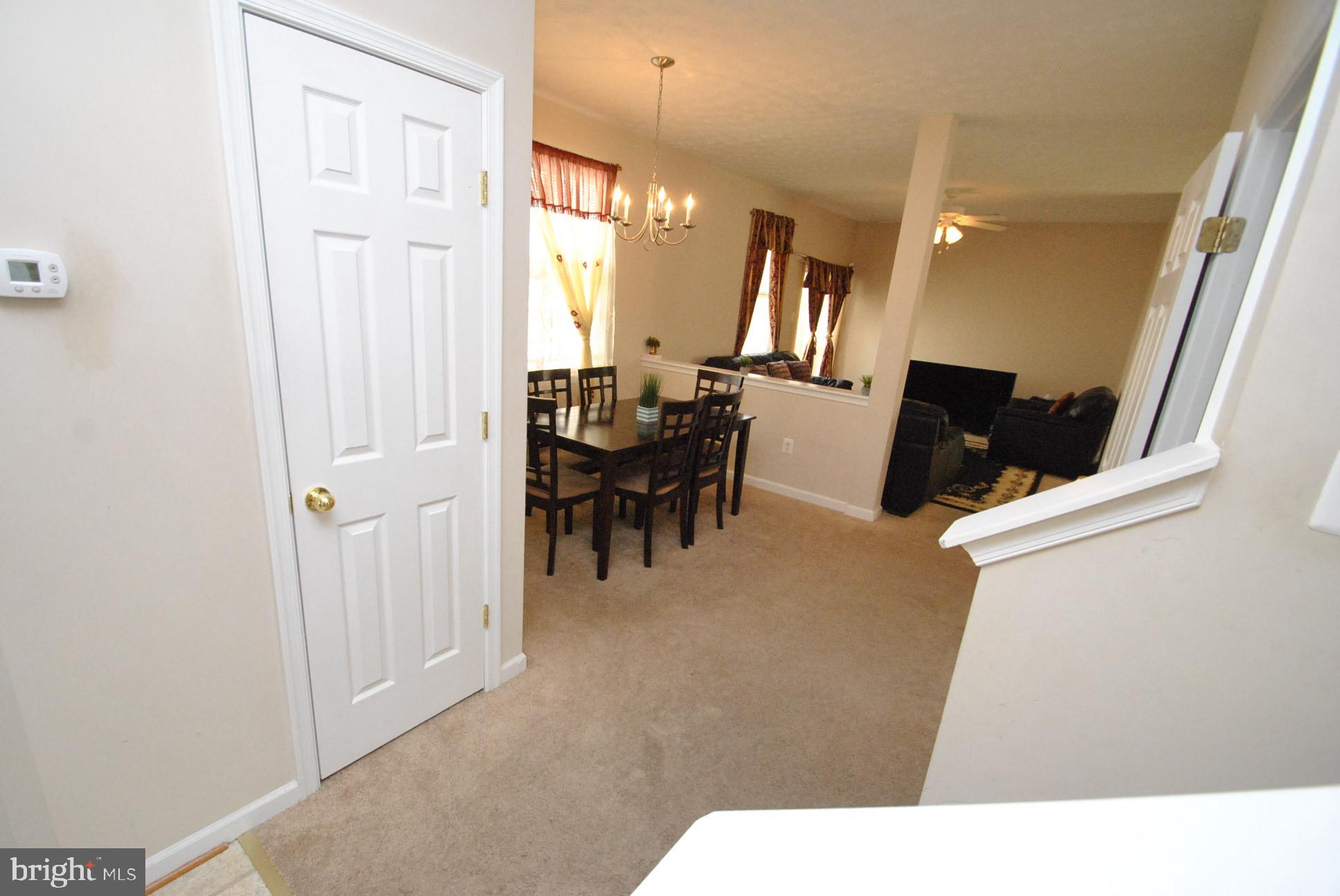 611 Middle River Road Baltimore, MD 21220 - Photo 4 of 34