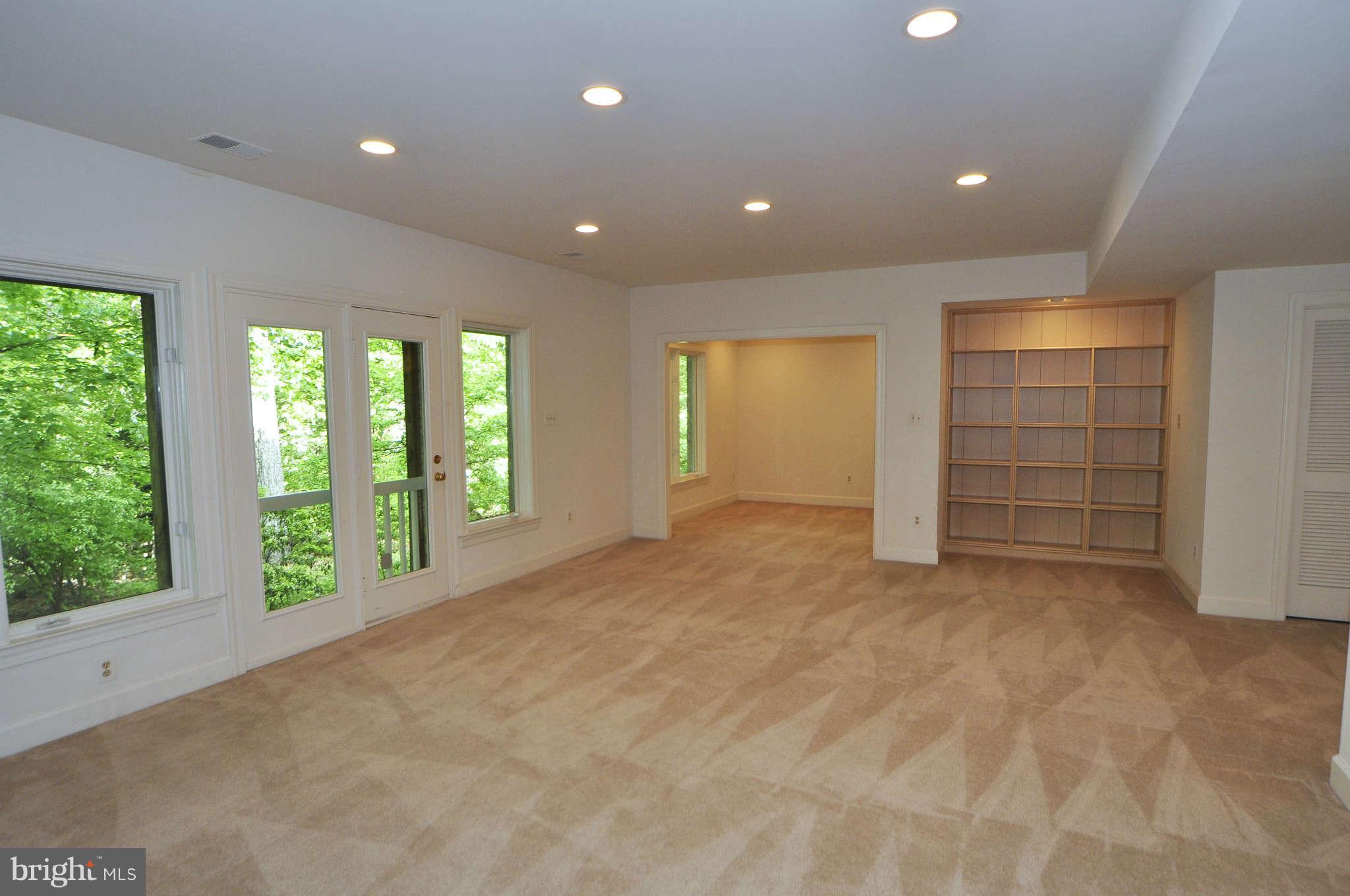 11090 Whitstone Place Reston, VA 20194 - Photo 24 of 30 Basement