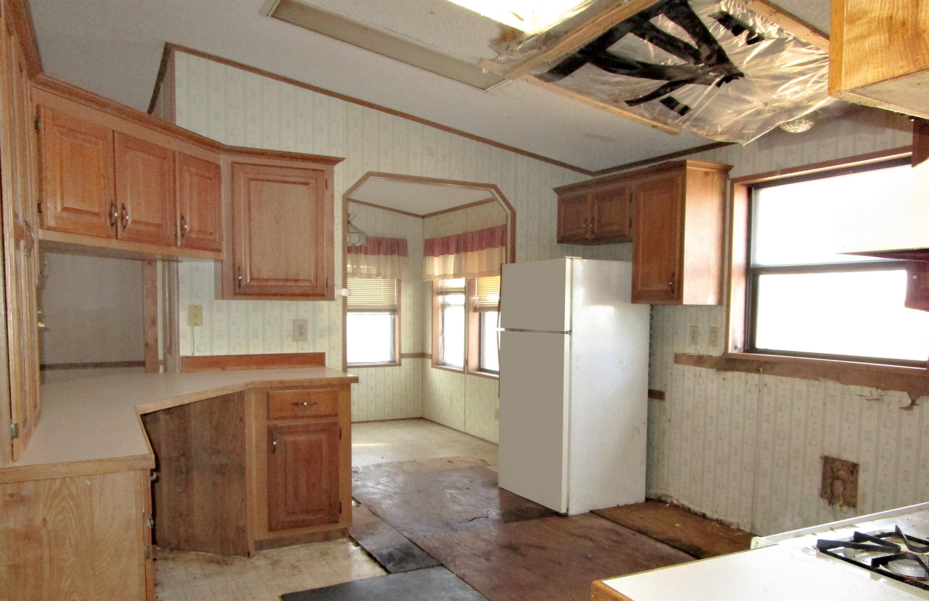 7465 North Ridge Road Valley Center, KS 67147 - Photo 11 of 19