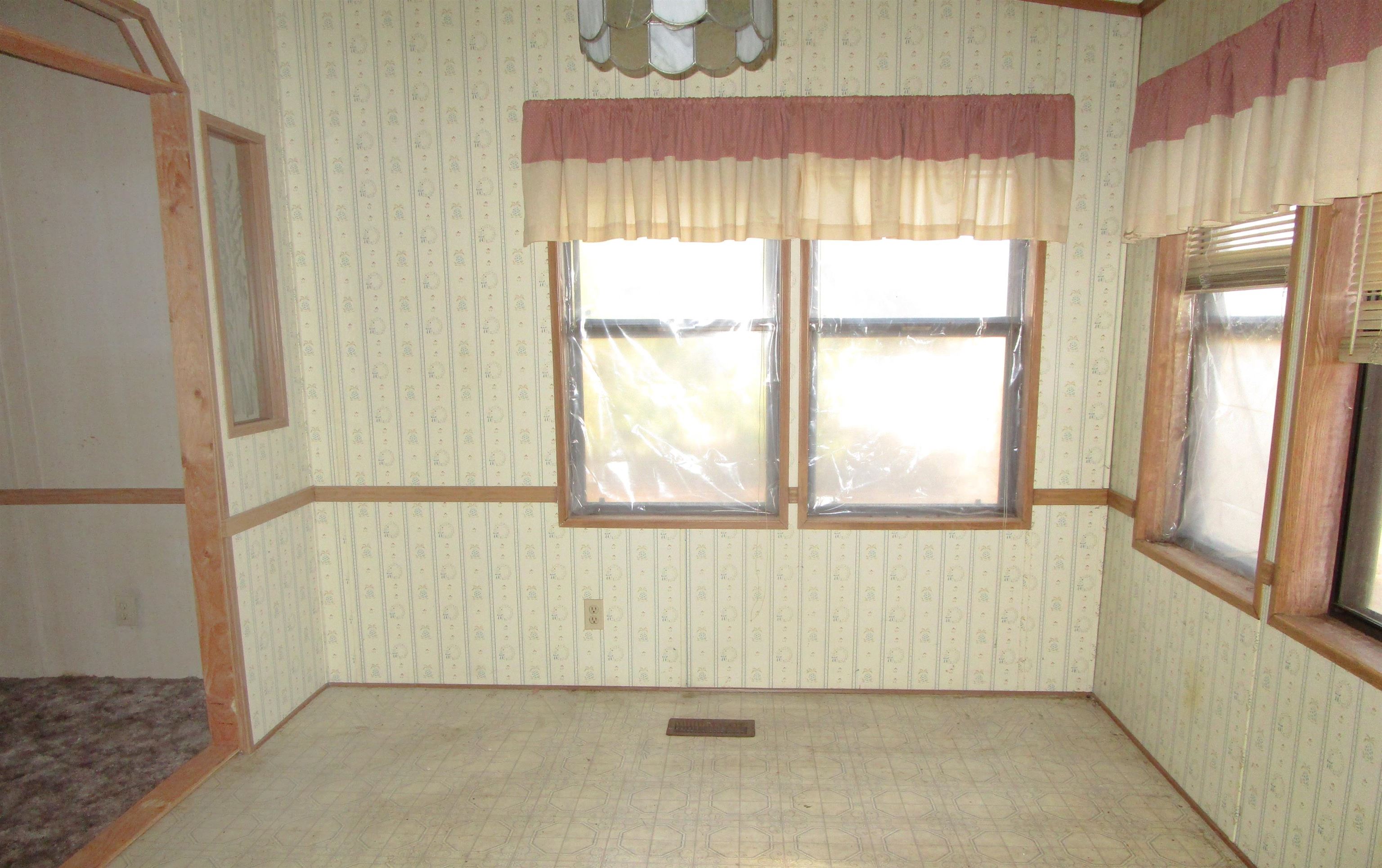 7465 North Ridge Road Valley Center, KS 67147 - Photo 13 of 19