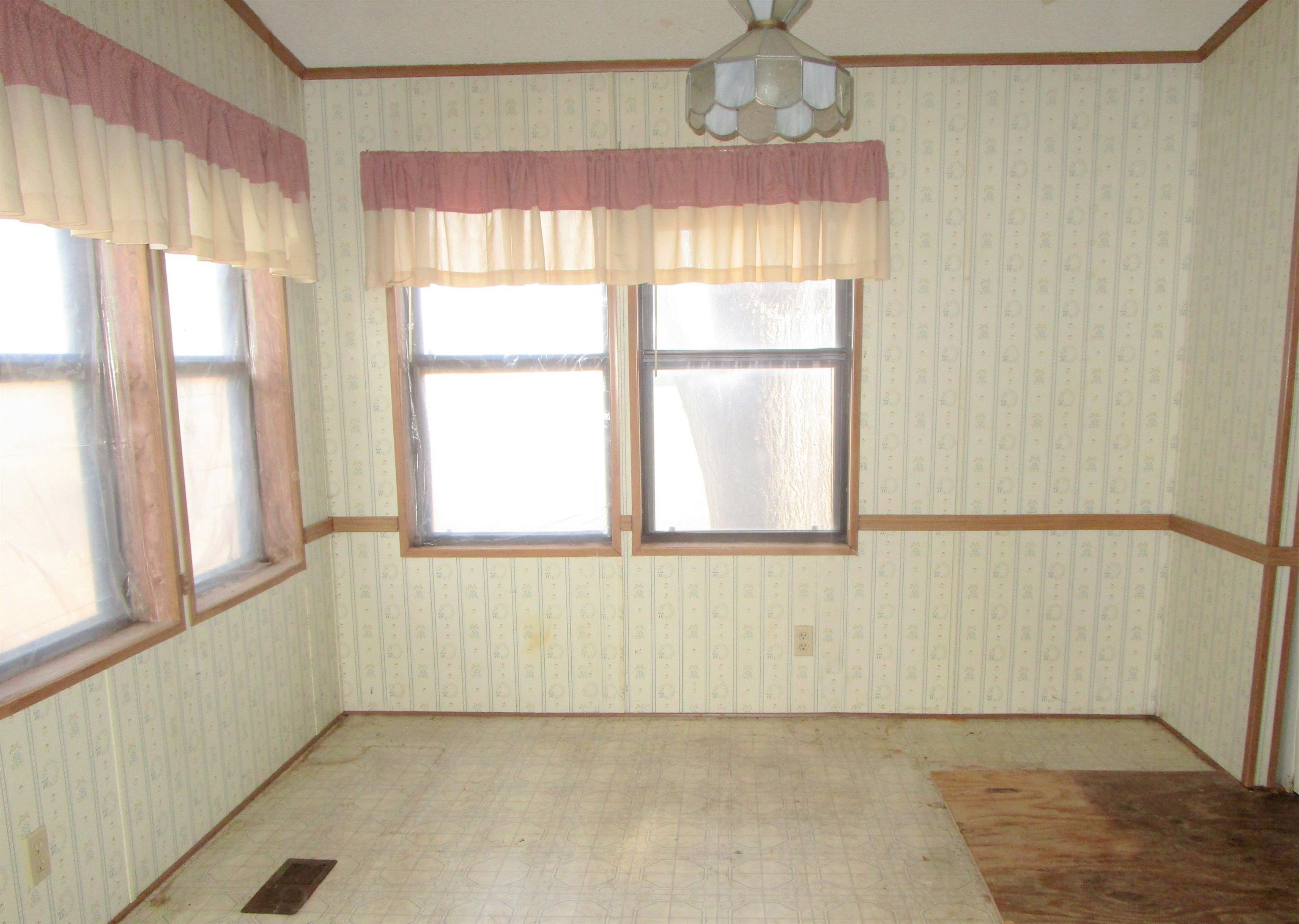 7465 North Ridge Road Valley Center, KS 67147 - Photo 14 of 19