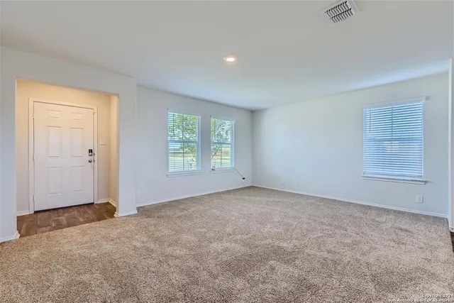 $1,600 | 14739 Hooded Merganser, San Antonio, TX 78253