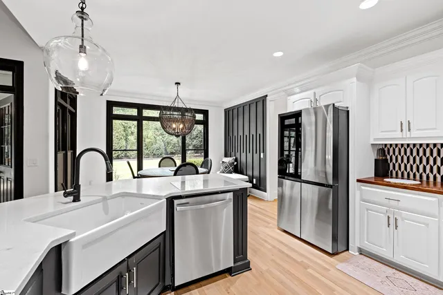 $1,575,000 | 3 Baily Knoll Court, Simpsonville, SC 29681