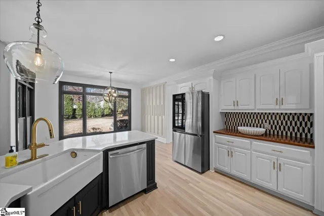 $1,575,000 | 3 Baily Knoll Court, Simpsonville, SC 29681