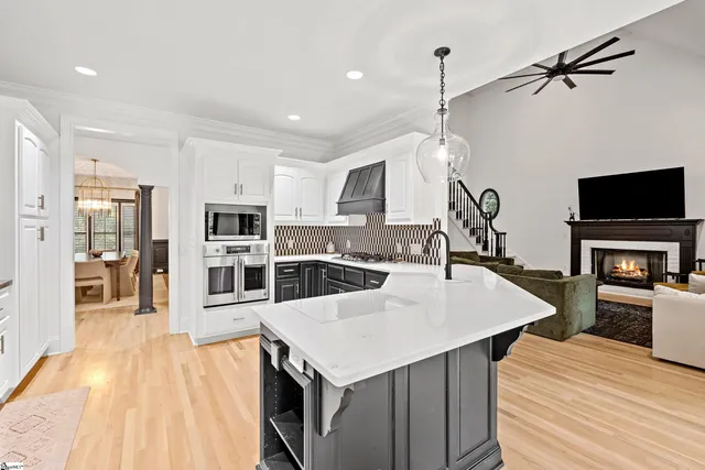 $1,575,000 | 3 Baily Knoll Court, Simpsonville, SC 29681