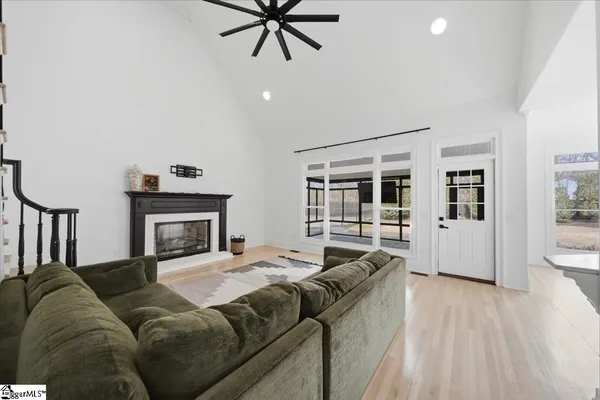 $1,450,000 | 3 Baily Knoll Court, Simpsonville, SC 29681