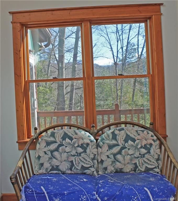 200 Vehorn Road Fairview, NC 28730 - Photo 11 of 24 Gallery Image 11