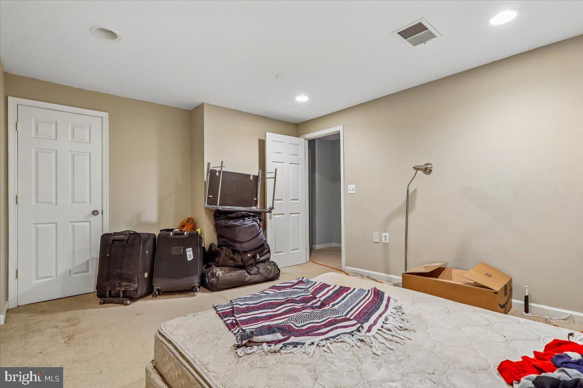 9077 Slate Stone Loop Bristow, VA 20136 - Photo 36 of 49