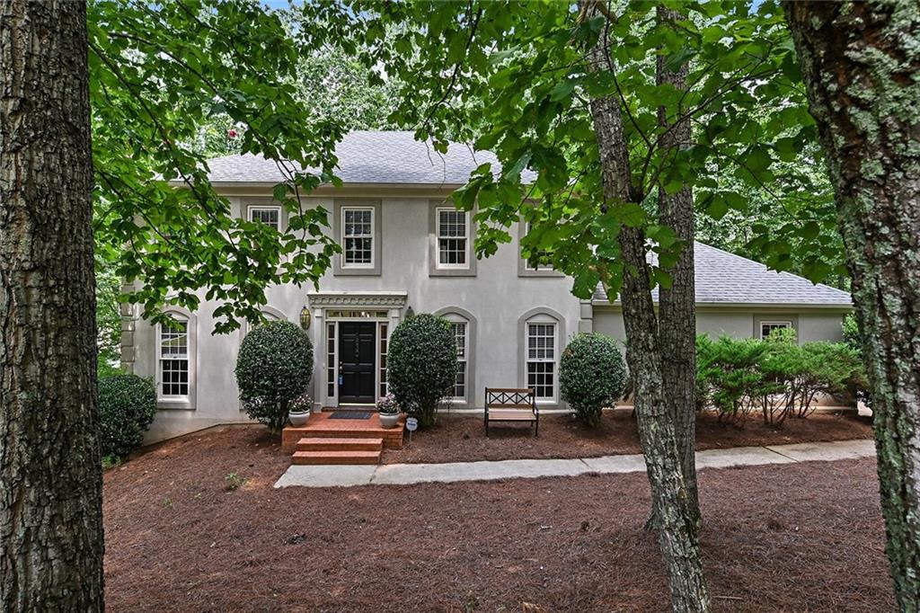 Lovely home by Lake Lanier