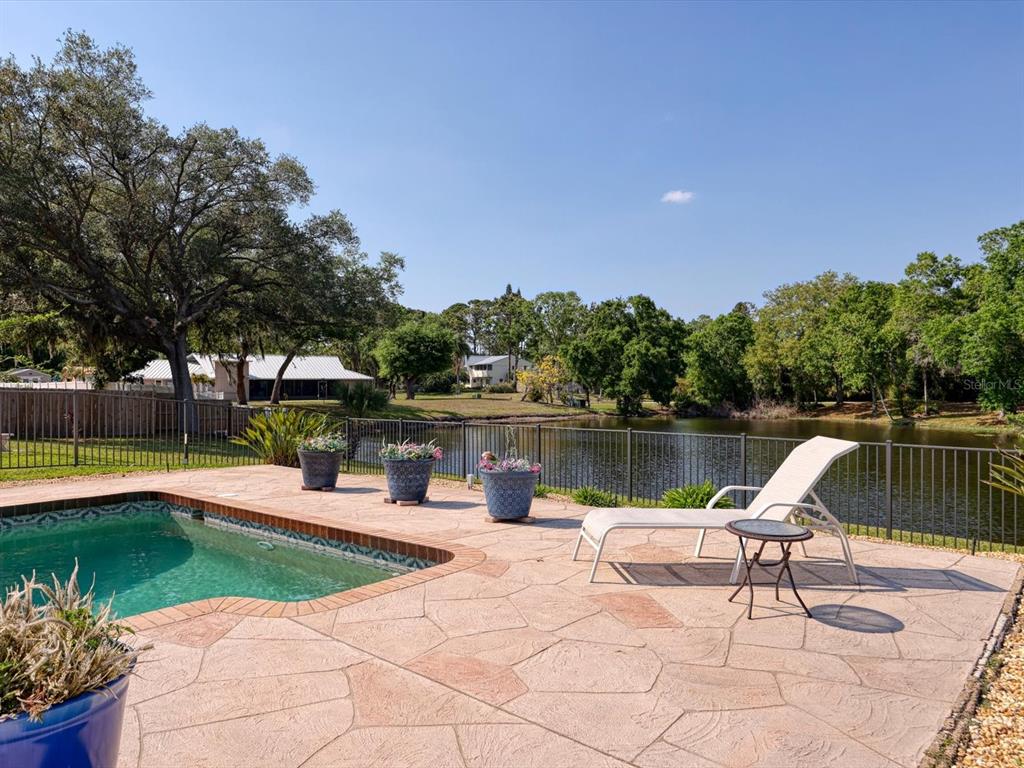 3927 Desoto Road Sarasota, FL 34243 - Photo 46 of 67