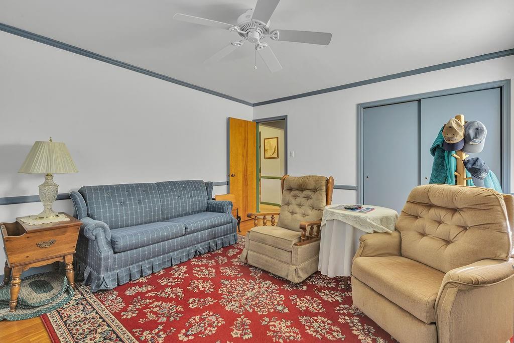 4178 South R 1022 New Brighton, PA 15066 - Photo 20 of 33 a living room with furniture and a rug