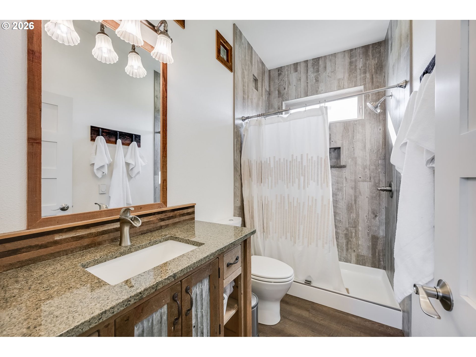 1760 Copper Dam Road Hood River, OR 97031 - Photo 12 of 32