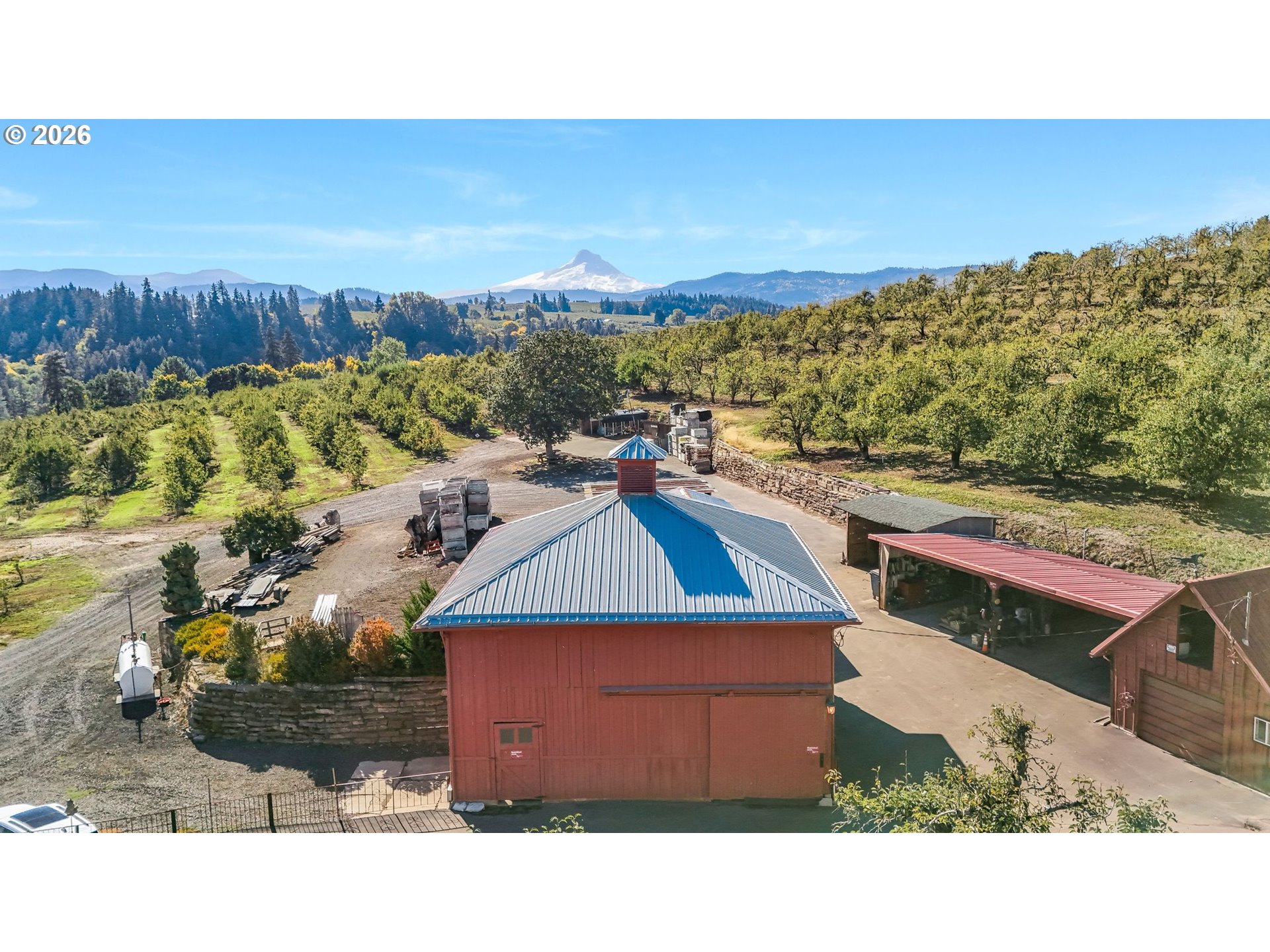1760 Copper Dam Road Hood River, OR 97031 - Photo 6 of 32