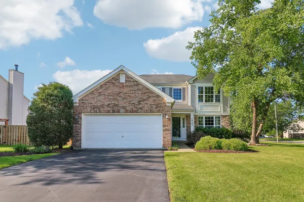 $465,000 | 10785 Wing Pointe Drive, Huntley, IL 60142