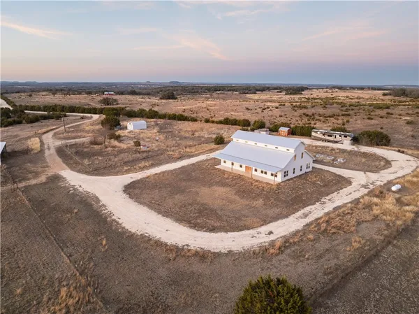 $659,900 | 407 Pr 2139a Iredell Tx 76649, Iredell, TX 76649