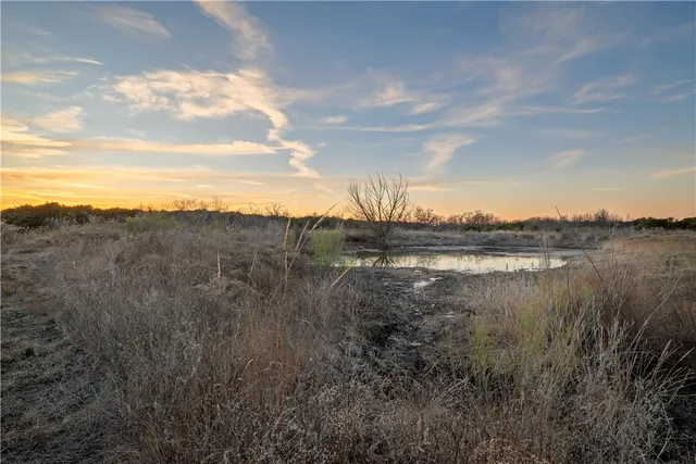 $659,900 | 407 Pr 2139a Iredell Tx 76649, Iredell, TX 76649