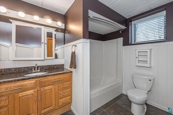 $700,000 | 8305 South Summer Road, Lake Nebagamon, WI 54849