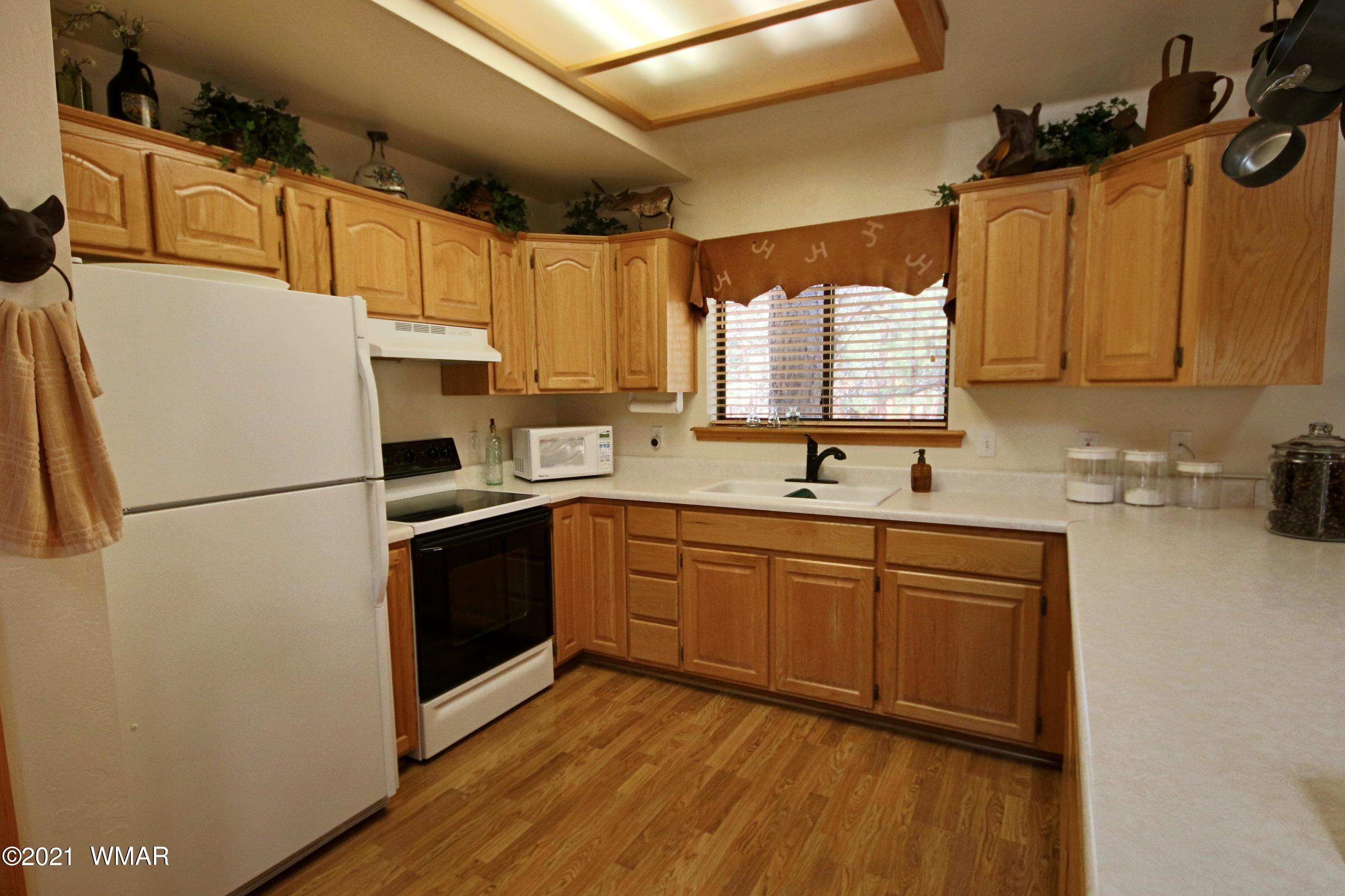 1502 Mainline Road Heber, AZ 85928 - Photo 6 of 60 Gallery Image 6