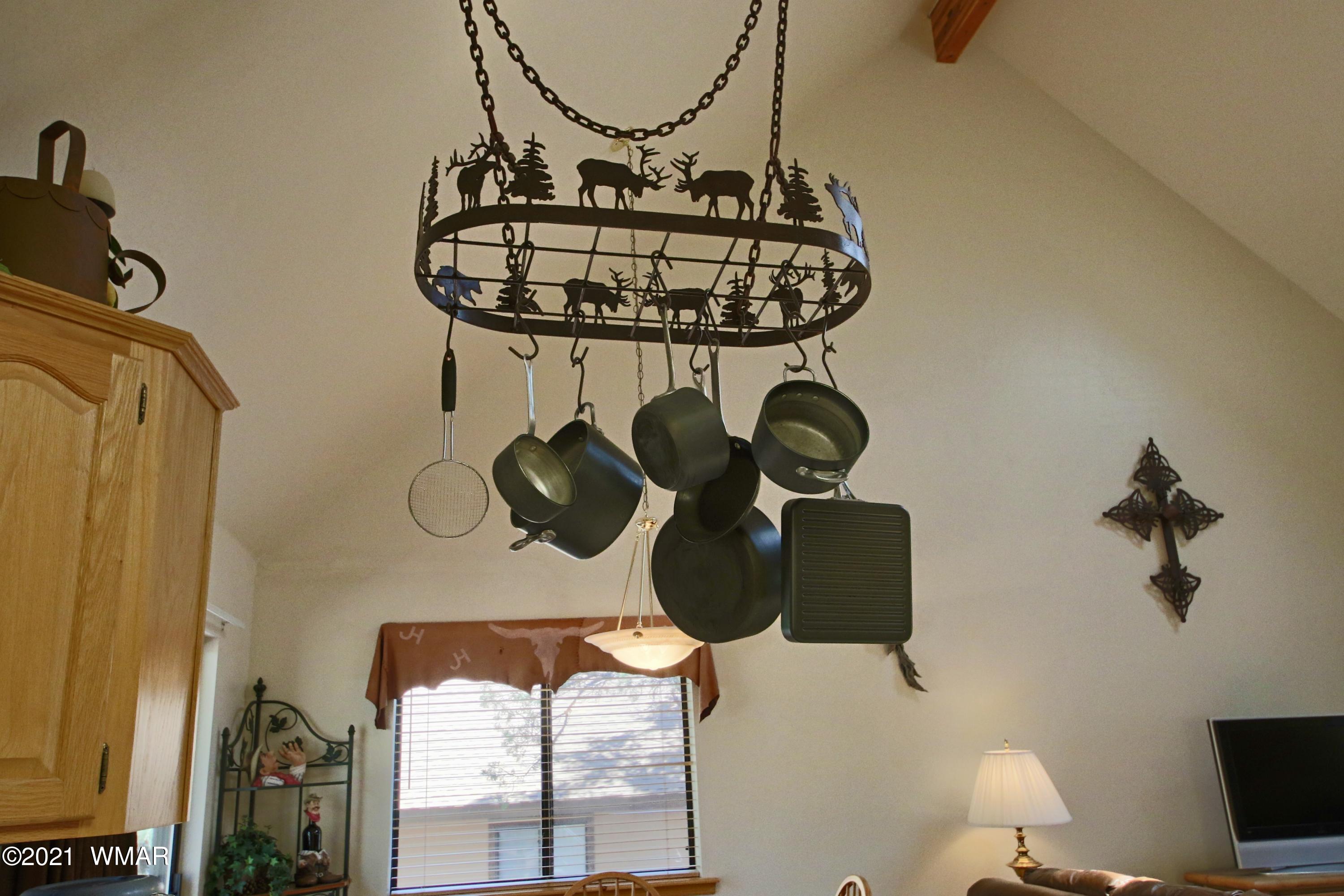 1502 Mainline Road Heber, AZ 85928 - Photo 8 of 60 Gallery Image 8