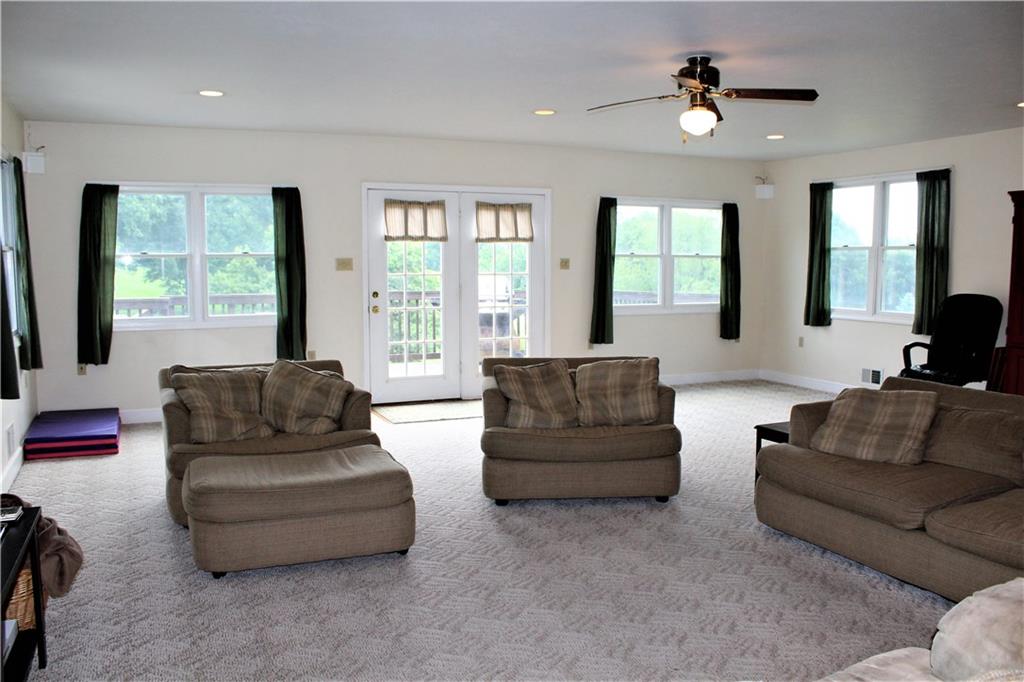4685 Brownsville Road Pittsburgh, PA 15236 - Photo 14 of 21 Gallery Image 14