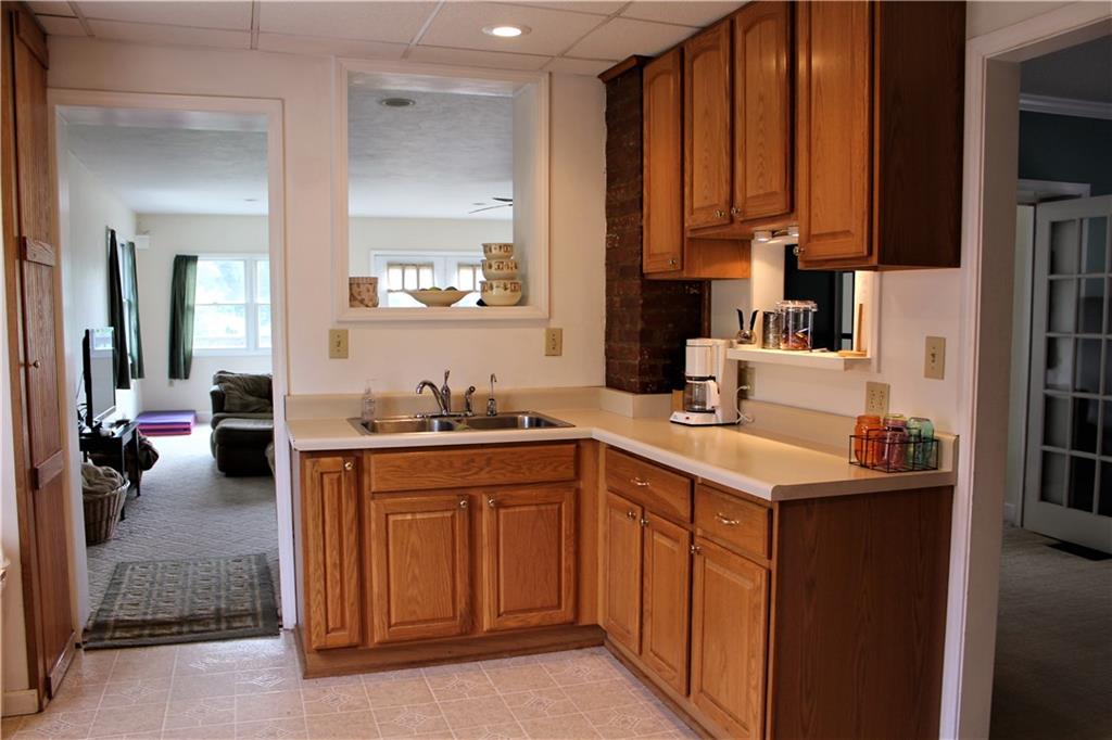 4685 Brownsville Road Pittsburgh, PA 15236 - Photo 17 of 21 Gallery Image 17