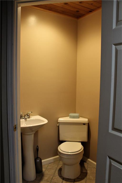 4685 Brownsville Road Pittsburgh, PA 15236 - Photo 18 of 21 Gallery Image 18