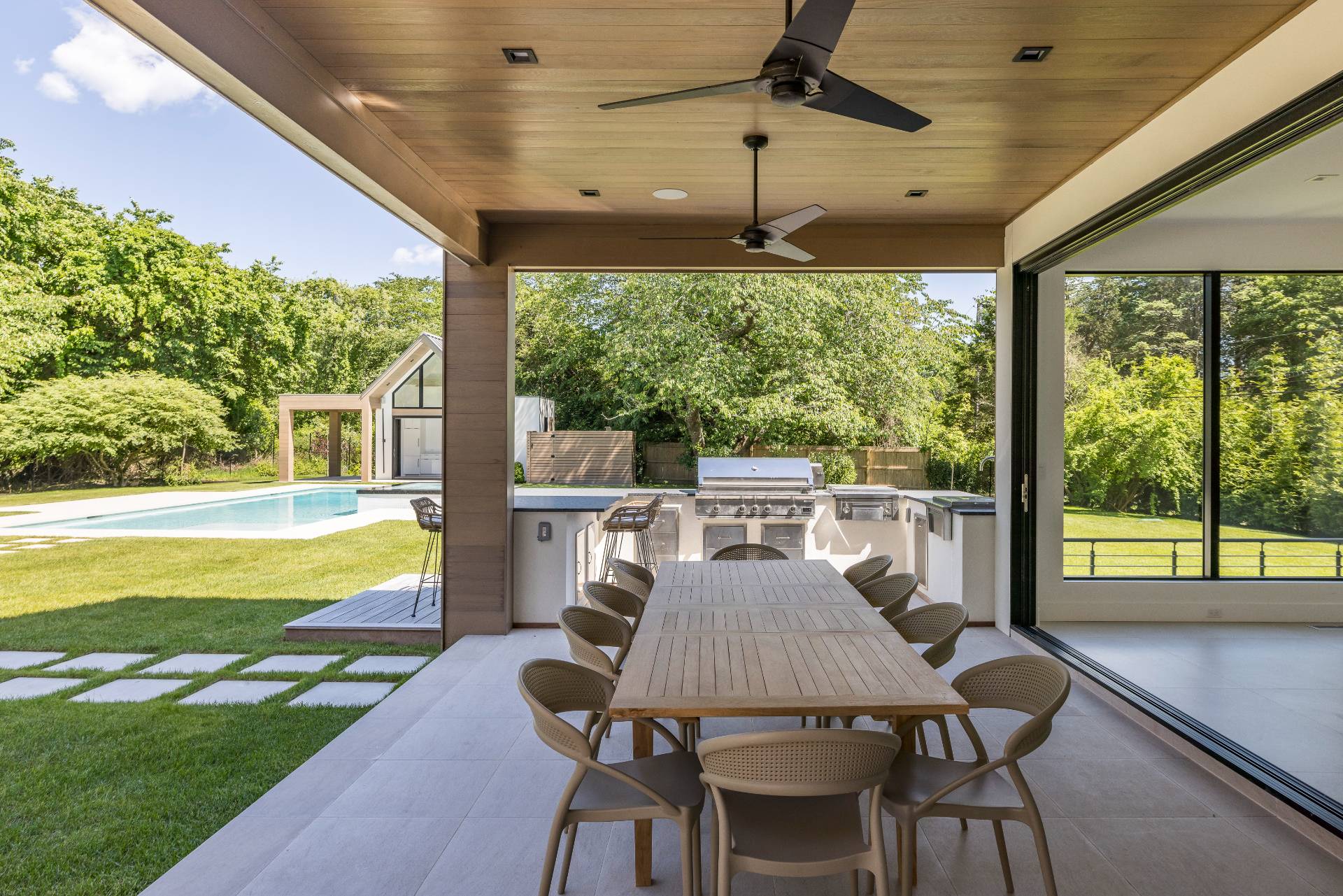 86 Skimhampton Road East Hampton, NY 11937 - Photo 22 of 41 Gallery Image 22