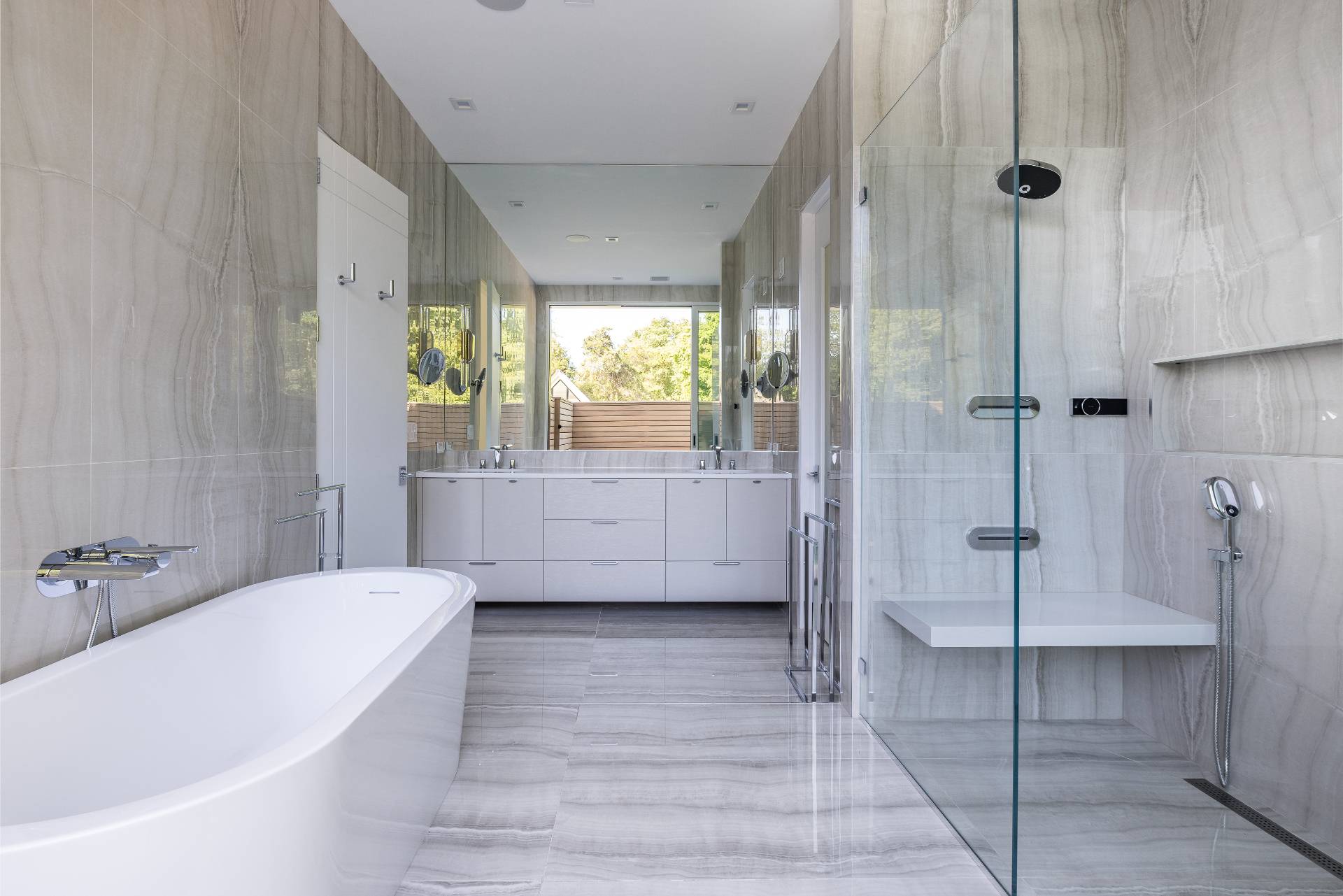 86 Skimhampton Road East Hampton, NY 11937 - Photo 32 of 41 Gallery Image 32
