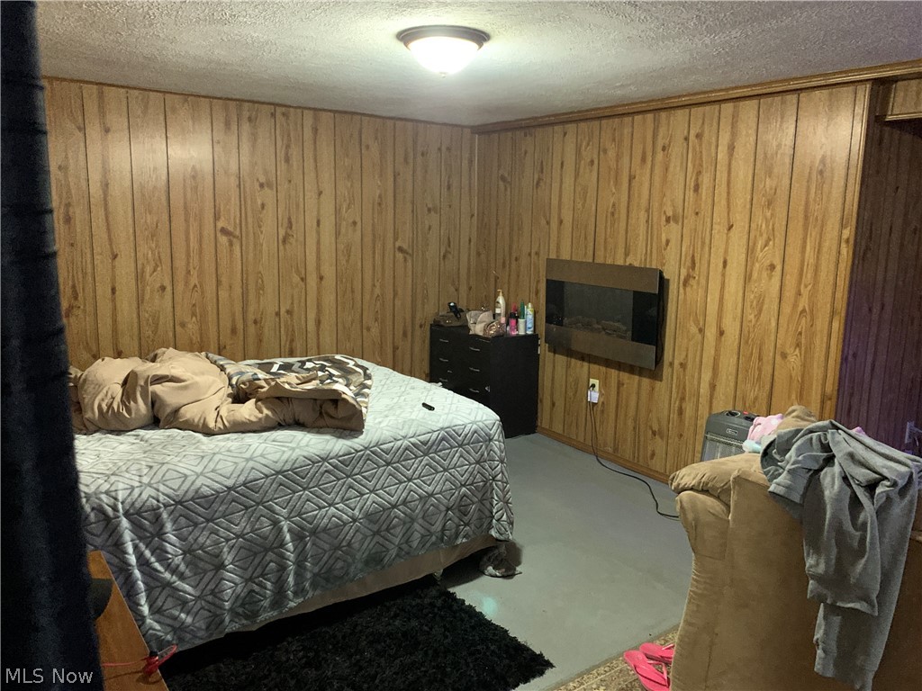 4269 Bayard Road Cleveland, OH 44121 - Photo 16 of 16 lower bedroom