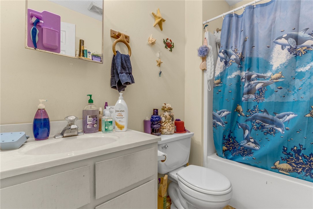 1909-1911 Gerrard Road Anderson, SC 29625 - Photo 20 of 24 Unit #2 Bathroom