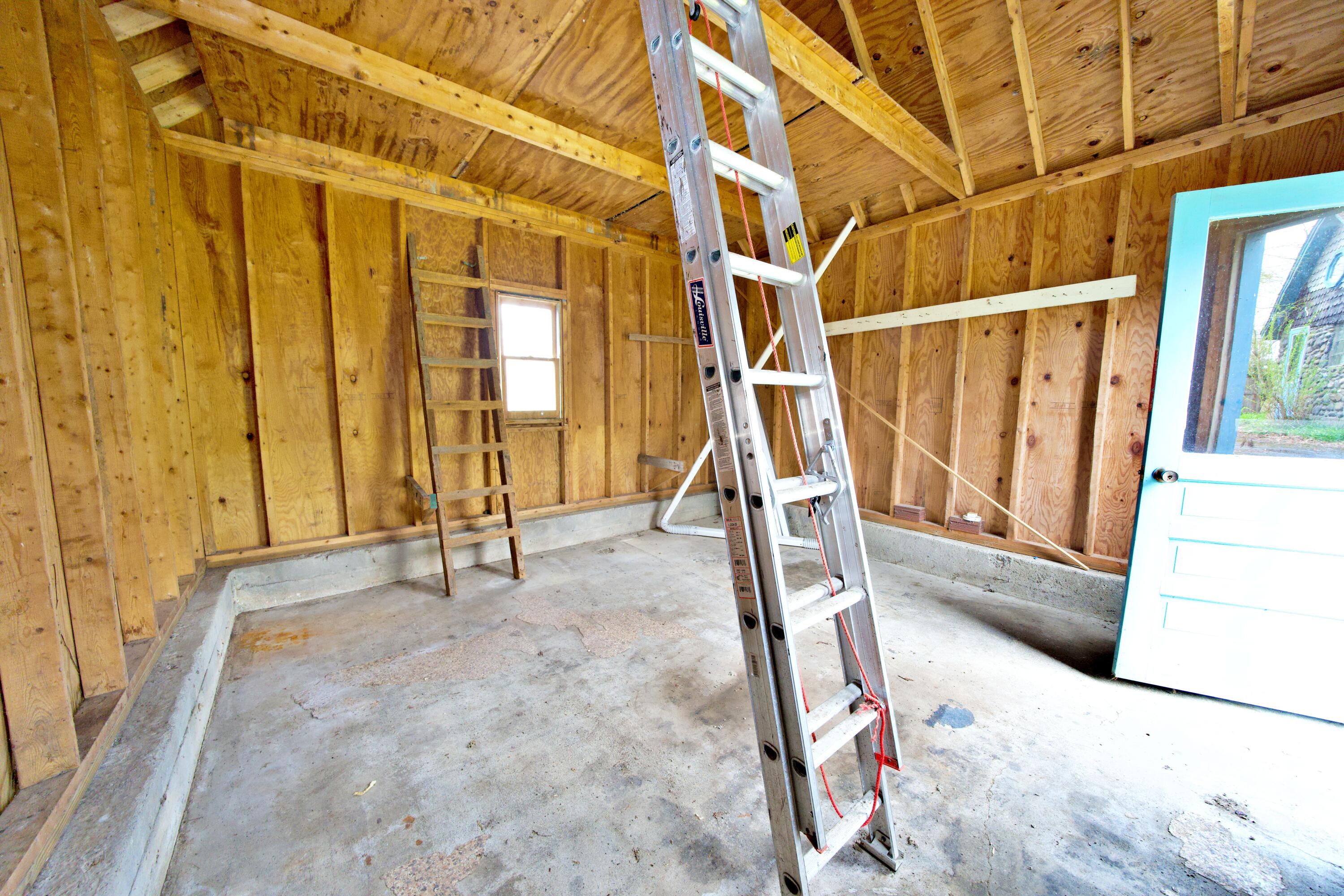 1442 State Street Bangor, ME 04401 - Photo 28 of 29 Shed