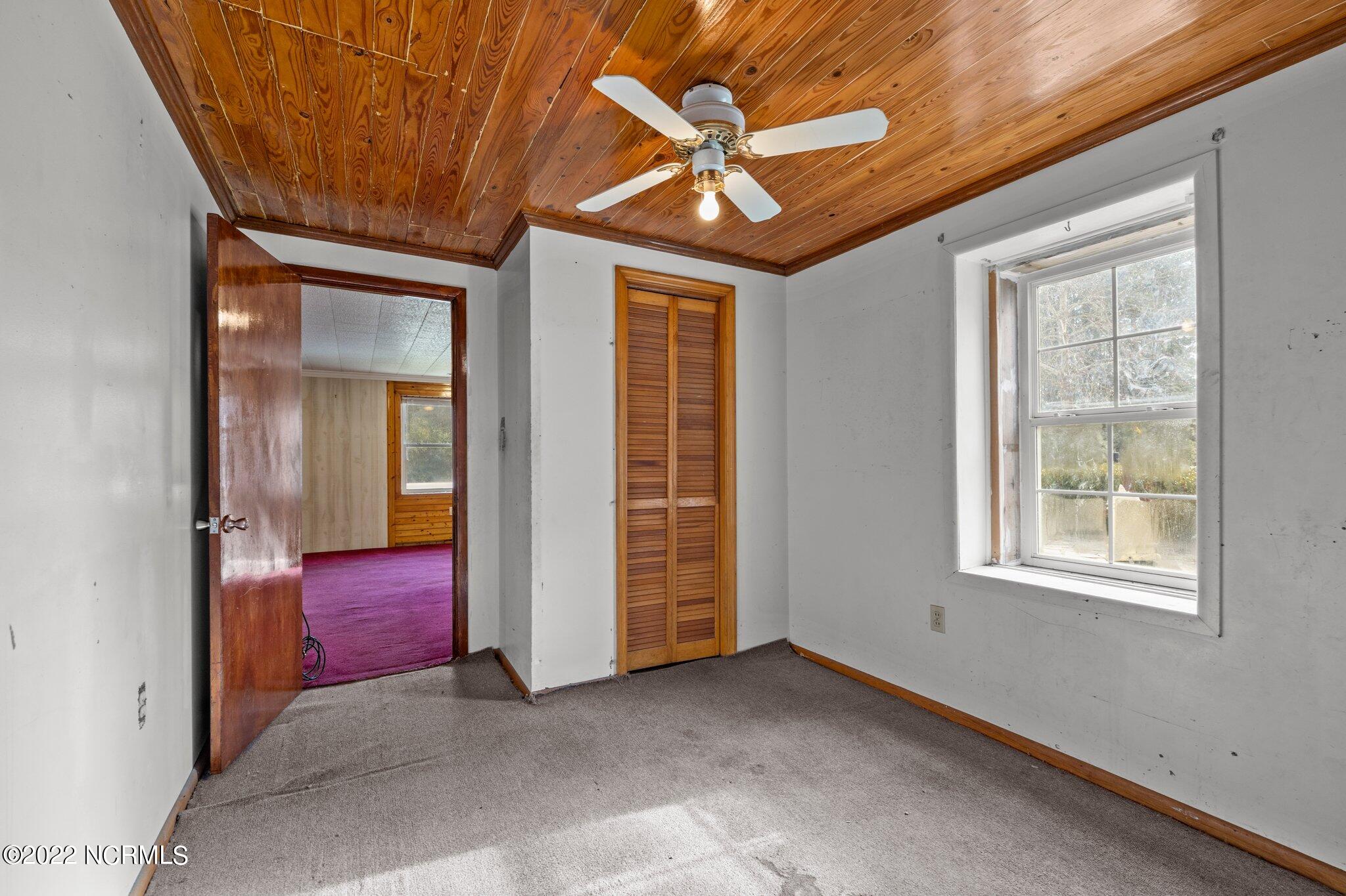 245 Old Winberry Road Newport, NC 28570 - Photo 12 of 22 Office Space