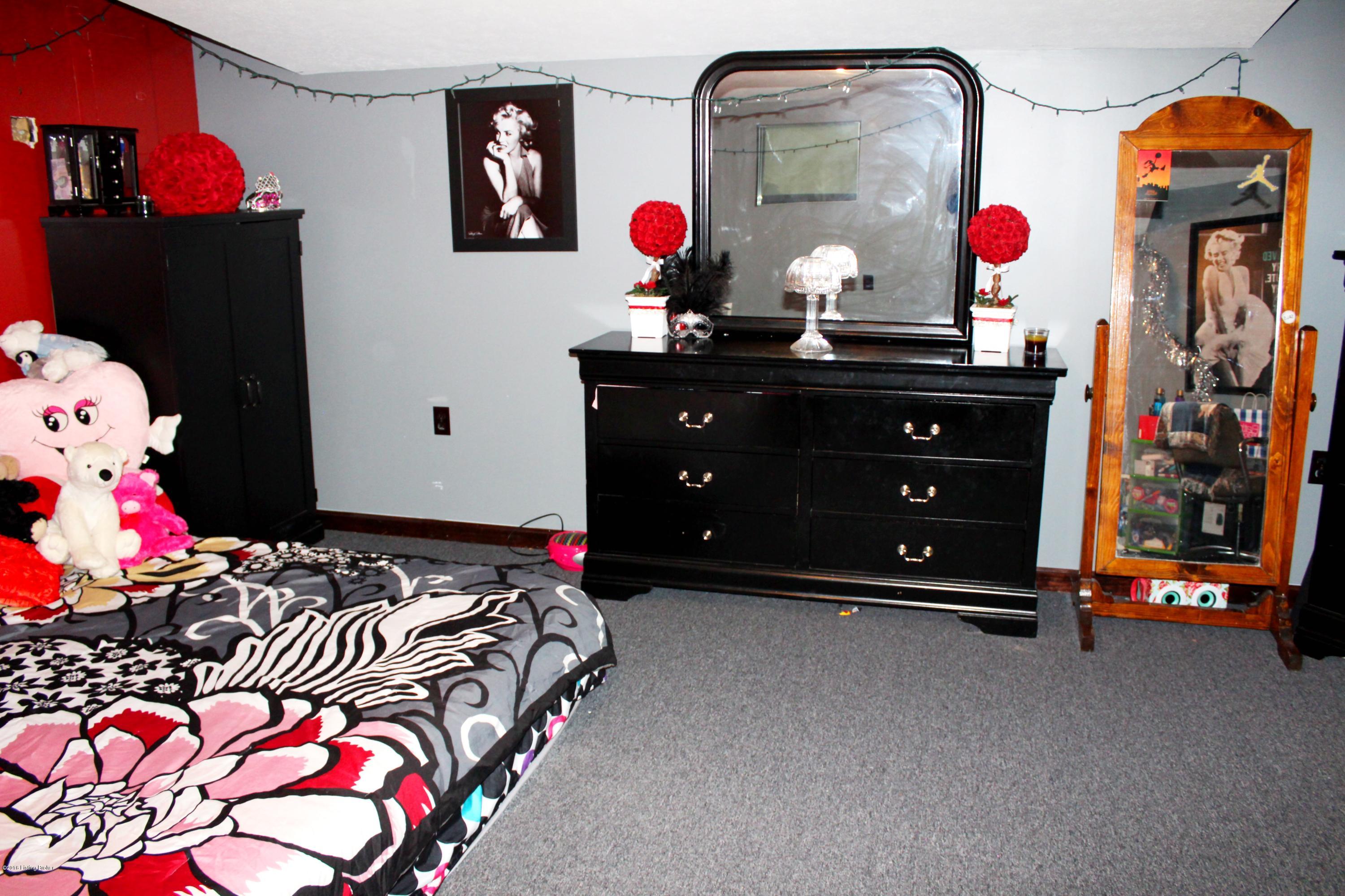 820 Flicker Road Louisville, KY 40214 - Photo 26 of 27 Basement BR 5