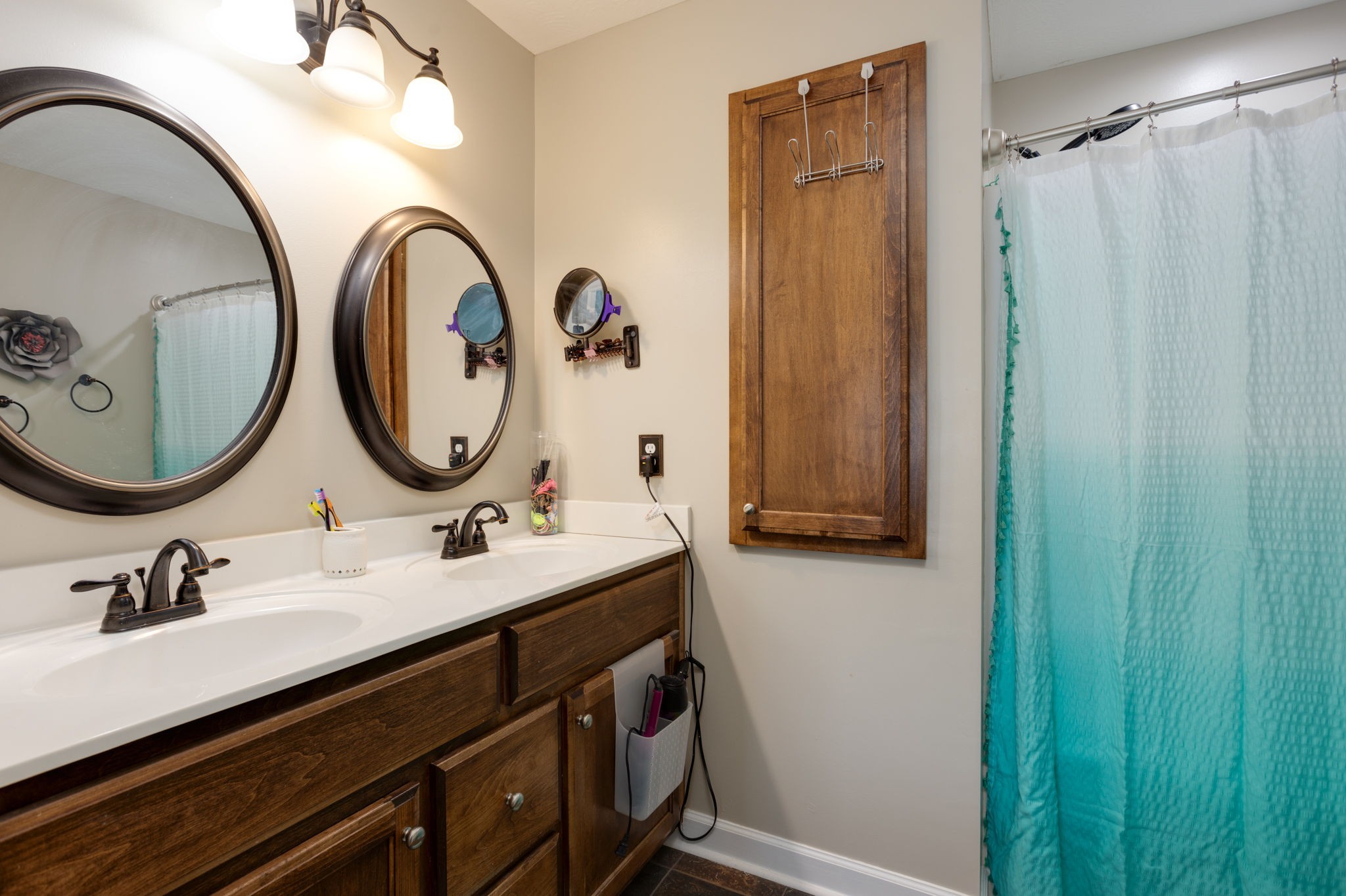 330 Tom Ferrell Road Portland, TN 37148 - Photo 18 of 29 a bathroom with a sink and a mirror