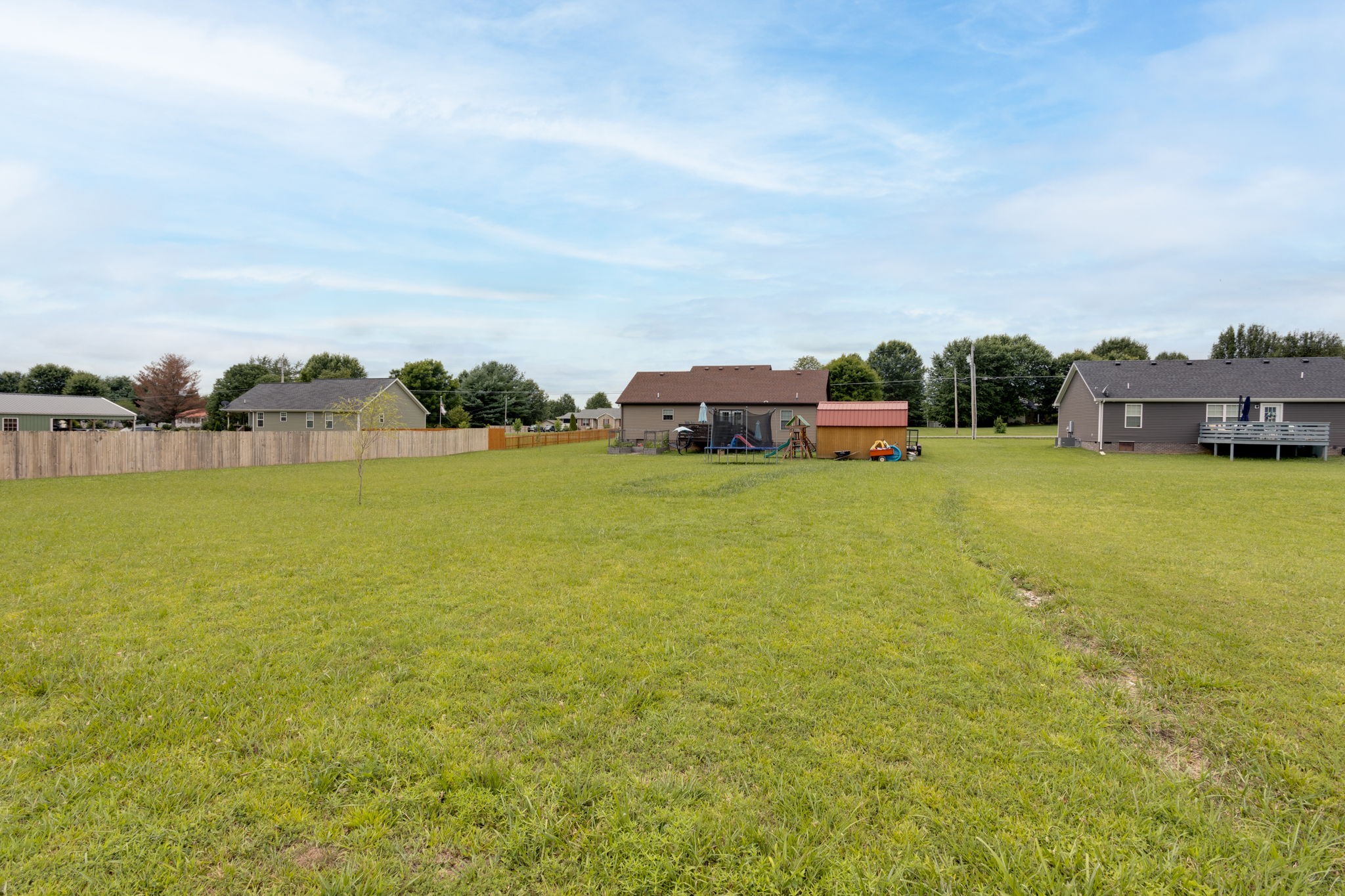 330 Tom Ferrell Road Portland, TN 37148 - Photo 27 of 29 a view of a lake with houses