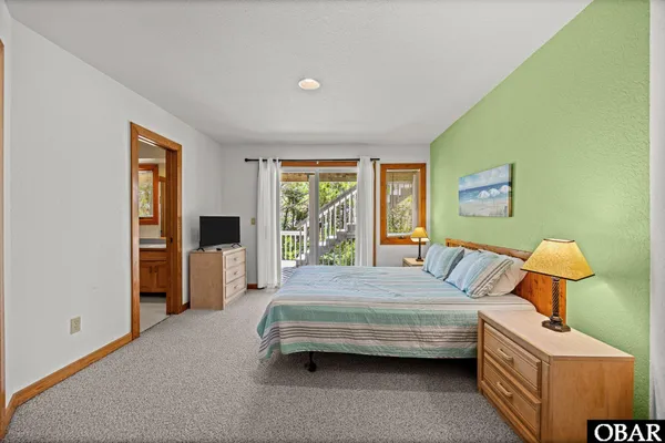 $829,000 | 1079 Whalehead Drive, Unit 31, Corolla, NC 27927