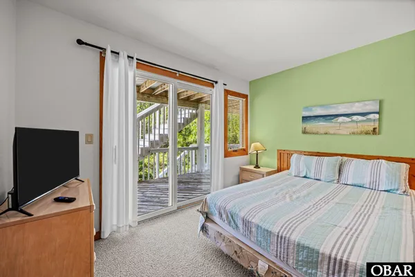 $829,000 | 1079 Whalehead Drive, Unit 31, Corolla, NC 27927