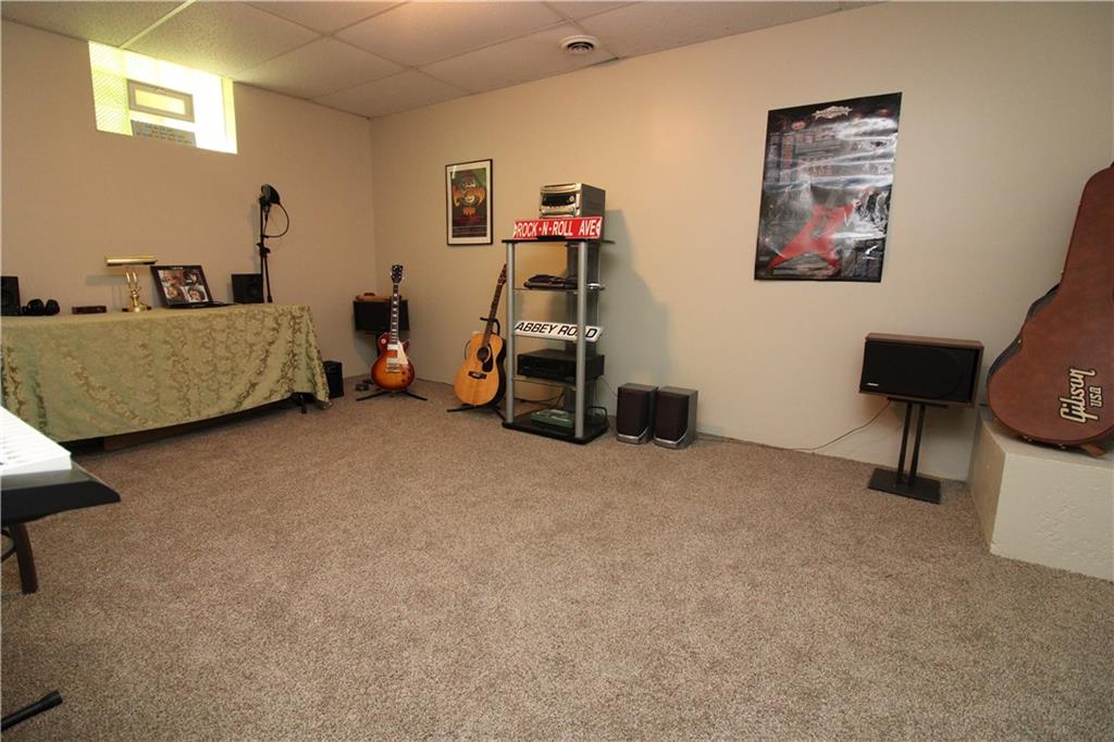 224 Shenango Road Beaver Falls, PA 15010 - Photo 21 of 24 Gallery Image 21